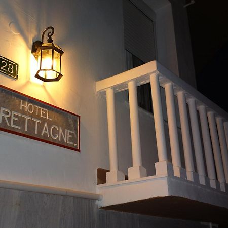 Hotel Bretagne Loutráki Esterno foto